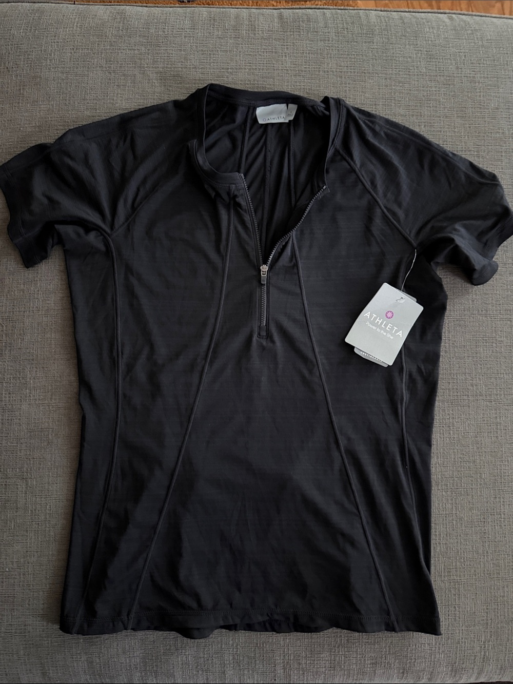NWT Womens ATHLETA Black Pacifica UPF Tee 2 Unstinkable Athletic Top Size Large